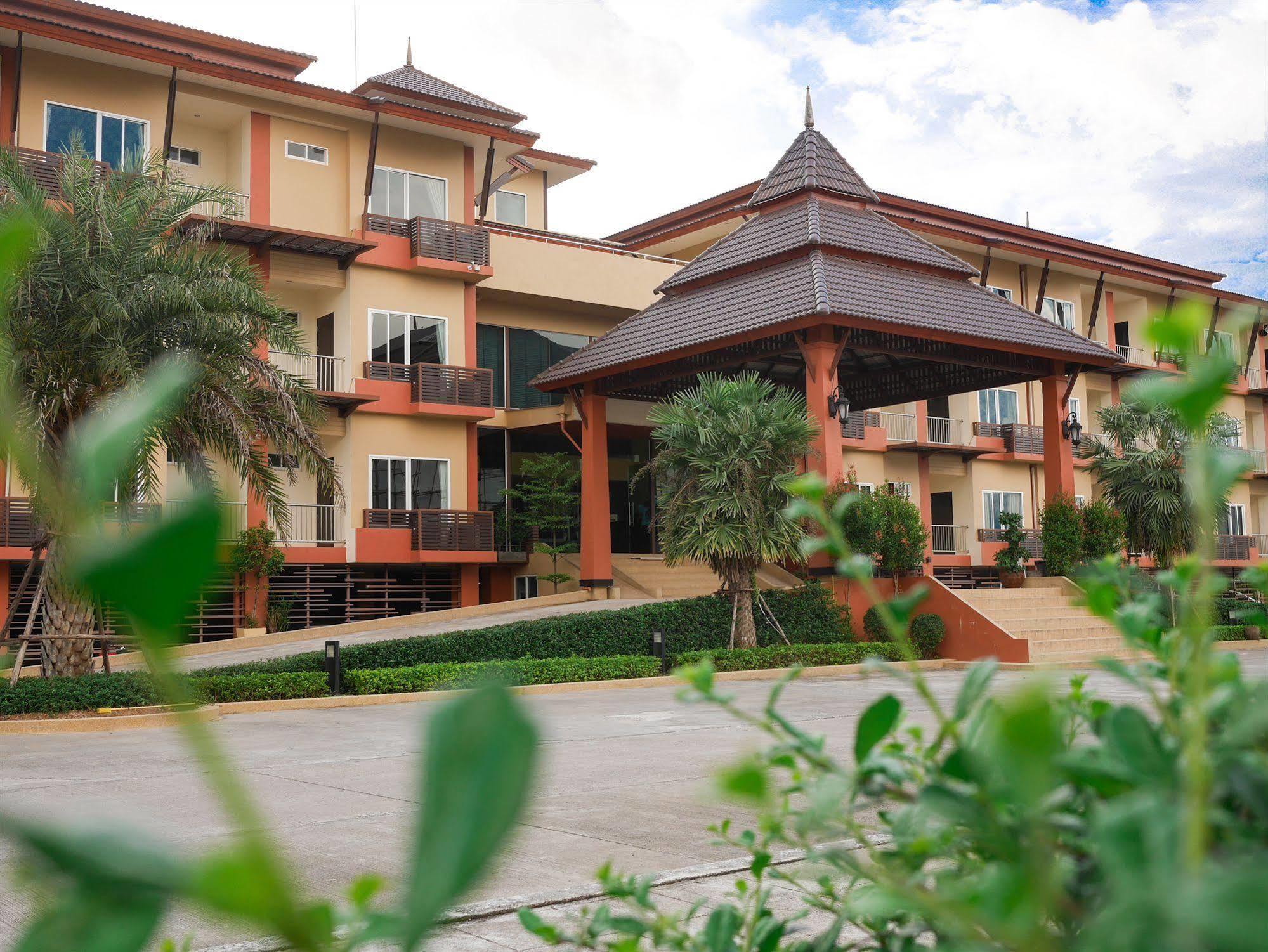 Phufa Waree Chiangrai Resort - Sha Extra Plus Chiang Rai Exteriör bild